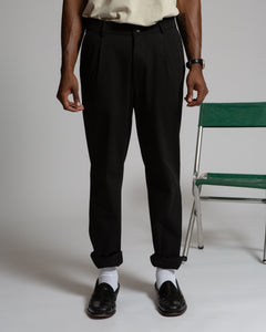 Marcel Pleated Chino Pant in Meteorite Black